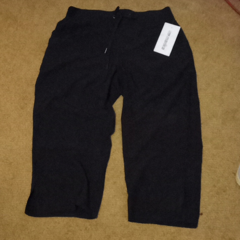 Capri Active Wear Pants